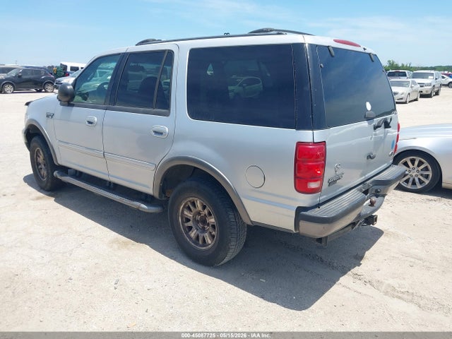 2000 Ford Expedition Xlt მანქანა იყიდება აუქციონზე, vin: 1FMPU16L2YLB14596, აუქციონის ნომერი: 45087725