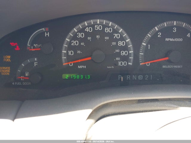 2000 Ford Expedition Xlt მანქანა იყიდება აუქციონზე, vin: 1FMPU16L2YLB14596, აუქციონის ნომერი: 45087725
