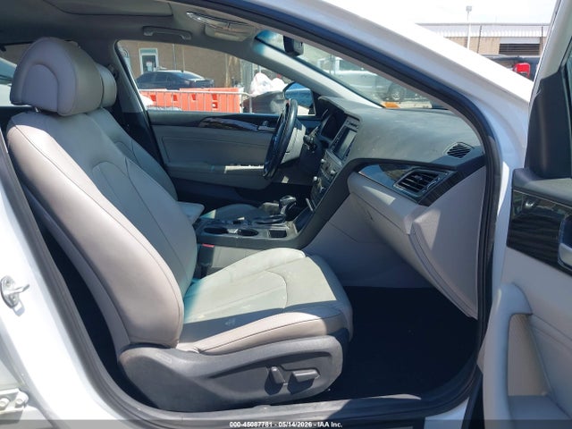 Auction sale of the 2017 Hyundai Sonata Limited, vin: 5NPE34AF3HH476538, lot number: 45087781