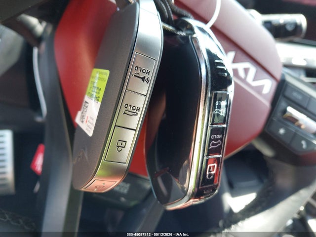 45087812 :رقم المزاد ، 3KPFW4DC3SE161117 vin ، 2025 Kia K4 Gt-line Turbo مزاد بيع