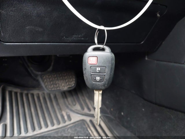 Toyota 4RUNNER SR5 2021 JTEMU5JRXM5868821 Image 11