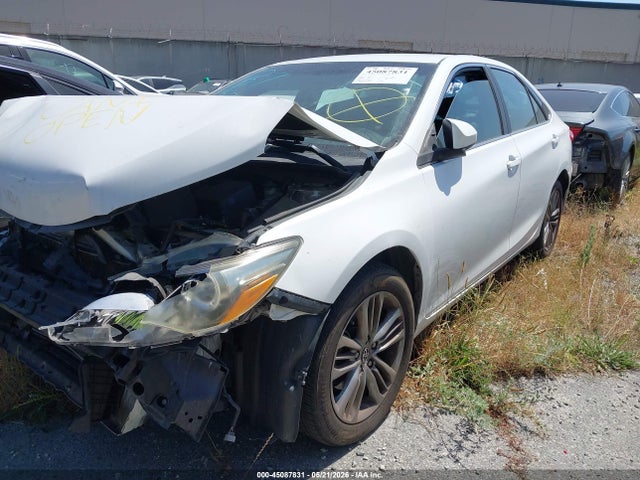 4T1BF1FK1GU243854 Toyota CAMRY SE