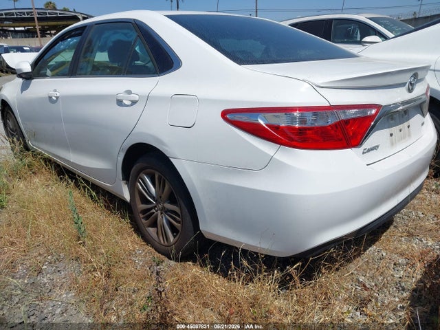 4T1BF1FK1GU243854 Toyota CAMRY SE