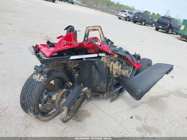 45087848 :رقم المزاد ، 57XAAPFA0F5106543 vin ، 2015 Polaris Slingshot مزاد بيع