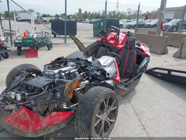 45087848 :رقم المزاد ، 57XAAPFA0F5106543 vin ، 2015 Polaris Slingshot مزاد بيع