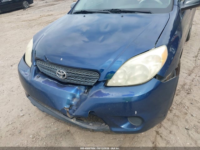 45087854 :رقم المزاد ، 2T1KR32E55C505019 vin ، 2005 Toyota Matrix مزاد بيع