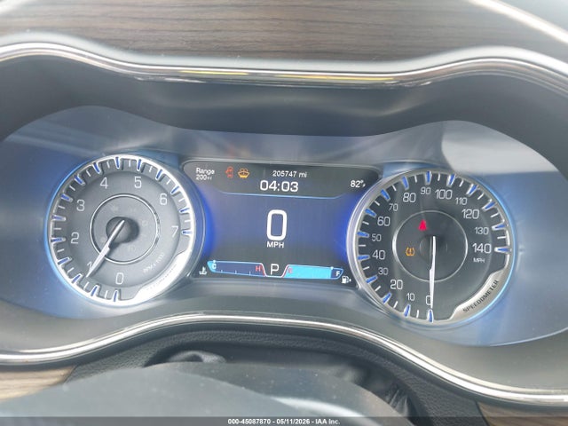 Aukcja sprzedaży 2015 Chrysler 200 C, vin: 1C3CCCCB8FN563901, numer aukcji: 45087870