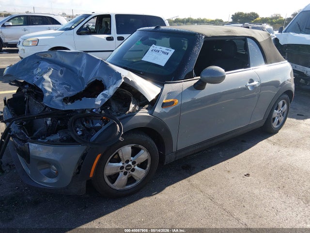 2019 Mini Convertible Cooper მანქანა იყიდება აუქციონზე, vin: WMWWG5C50K3F79549, აუქციონის ნომერი: 45087908