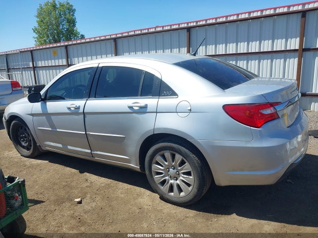 2012 Chrysler 200 Lx მანქანა იყიდება აუქციონზე, vin: 1C3CCBAG7CN246258, აუქციონის ნომერი: 45087924