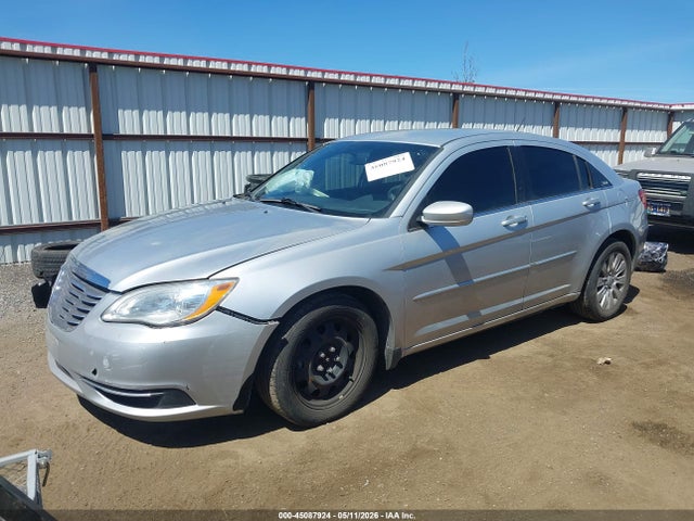 2012 Chrysler 200 Lx მანქანა იყიდება აუქციონზე, vin: 1C3CCBAG7CN246258, აუქციონის ნომერი: 45087924