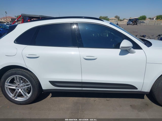 Porsche Macan 2022 WP1AA2A51NLB03262 Image 13