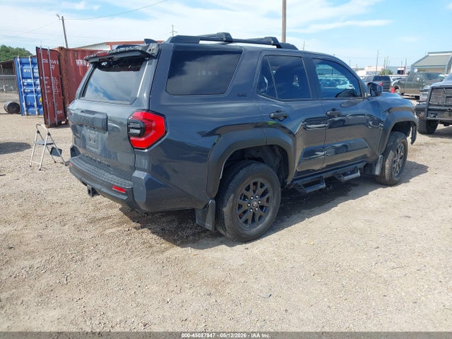 Toyota 4RUNNER SR5 2025 JTEVA5AR5S5000672 Image 21