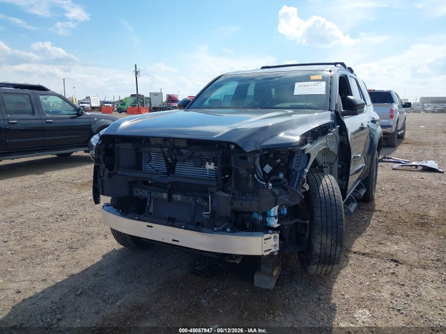 Toyota 4RUNNER SR5 2025 JTEVA5AR5S5000672 Image 23