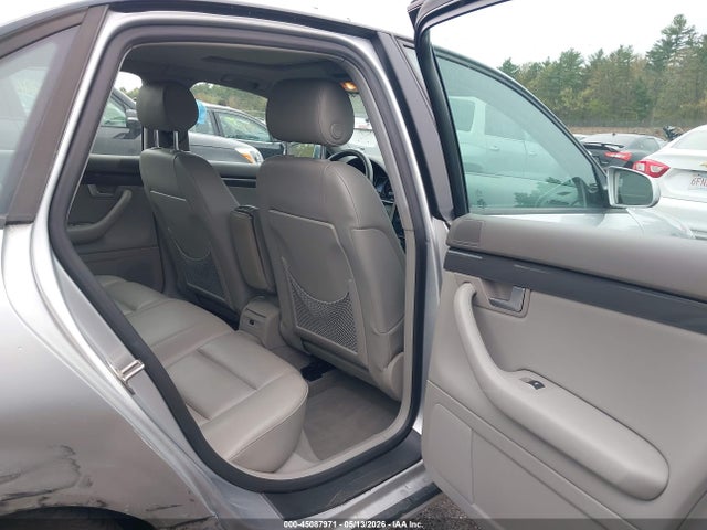 Продажа на аукционе авто 2005 Audi A4 1.8t Special Edition, vin: WAULC68E55A105915, номер лота: 45087971