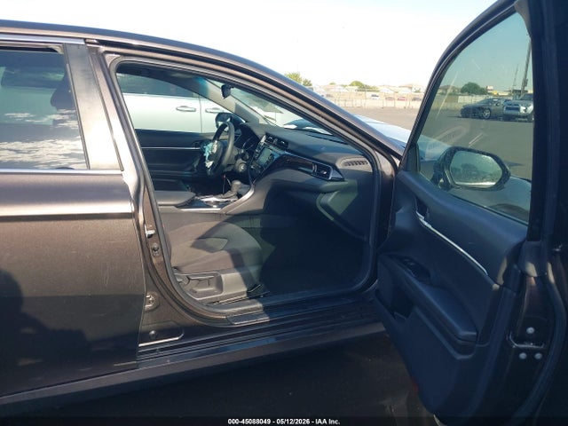 Toyota CAMRY LE 2020 4T1C11AK6LU933877 Image 5
