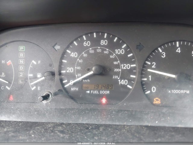2001 Toyota Camry Le მანქანა იყიდება აუქციონზე, vin: JT2BG22K110576012, აუქციონის ნომერი: 45088073
