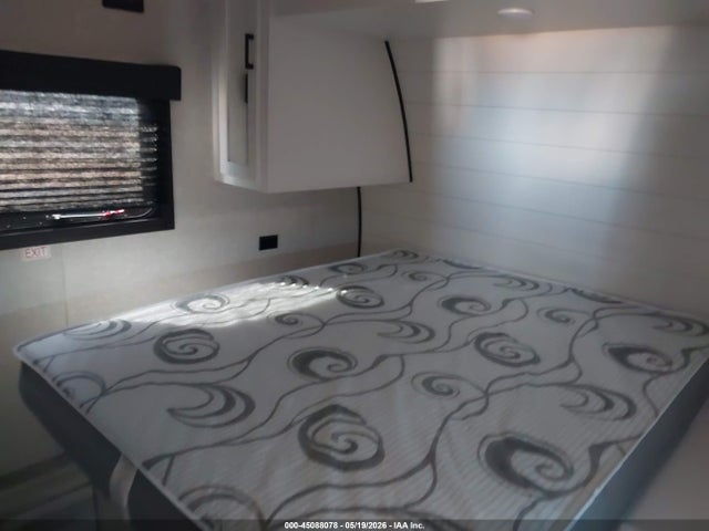 45088078 :رقم المزاد ، 58TBP0BN6R77F3072 vin ، 2024 Highland Ridge 26bhw مزاد بيع