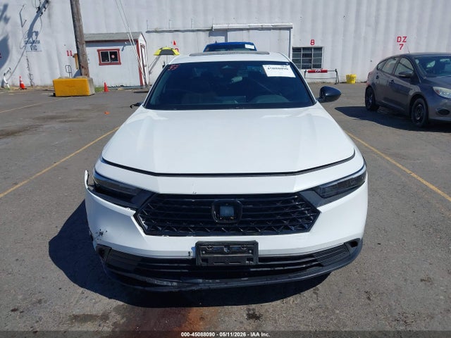 1HGCY2F52RA041338 Honda Accord Hybrid Sport