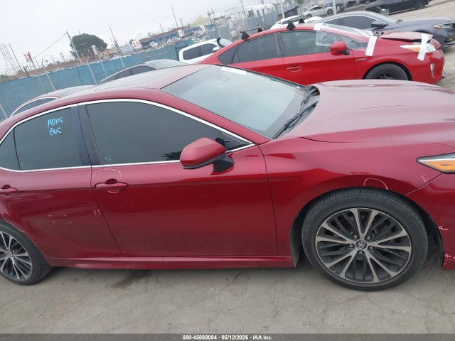 Продаж на аукціоні авто 2018 Toyota Camry Se, vin: 4T1B11HK4JU571109, номер лоту: 45088094