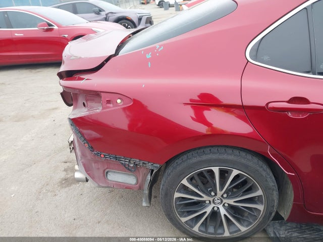 Продаж на аукціоні авто 2018 Toyota Camry Se, vin: 4T1B11HK4JU571109, номер лоту: 45088094