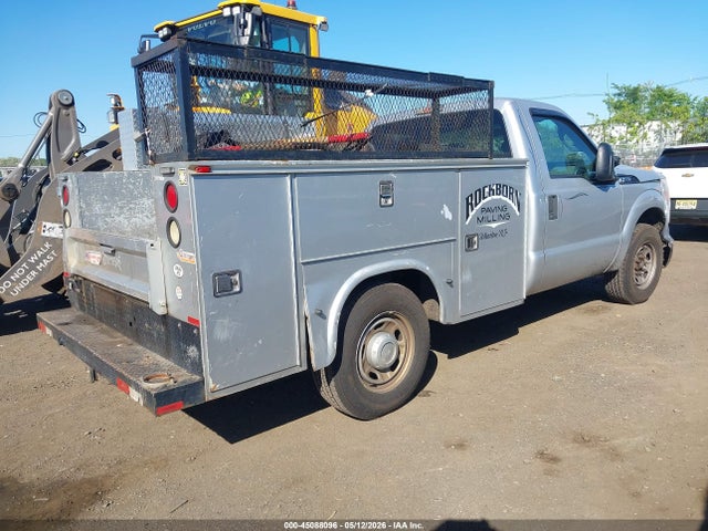 45088096 :رقم المزاد ، 1FDBF2A67CEC73073 vin ، 2012 Ford F-250 Xl مزاد بيع