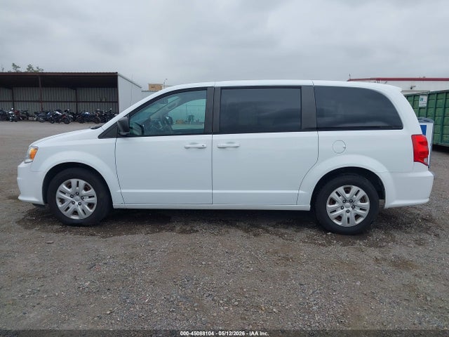 45088104 :رقم المزاد ، 2C4RDGBG0JR288740 vin ، 2018 Dodge Grand Caravan Se مزاد بيع