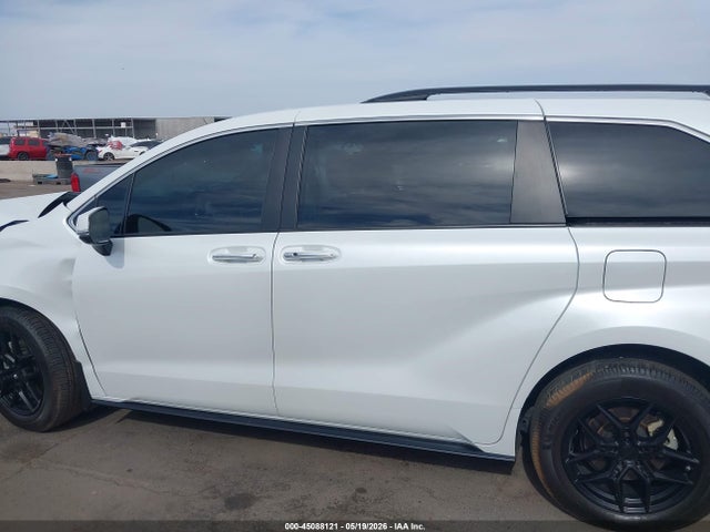 Aukcja sprzedaży 2022 Toyota Sienna Platinum, vin: 5TDESKFC6NS061872, numer aukcji: 45088121