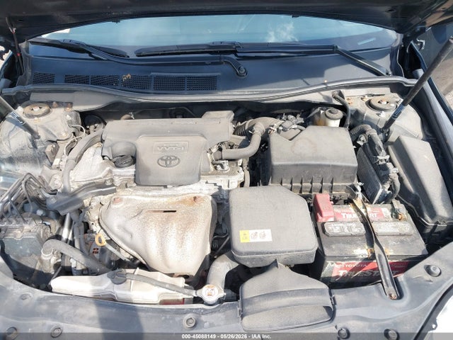 45088149 :رقم المزاد ، 4T1BF1FKXHU659886 vin ، 2017 Toyota Camry Le مزاد بيع