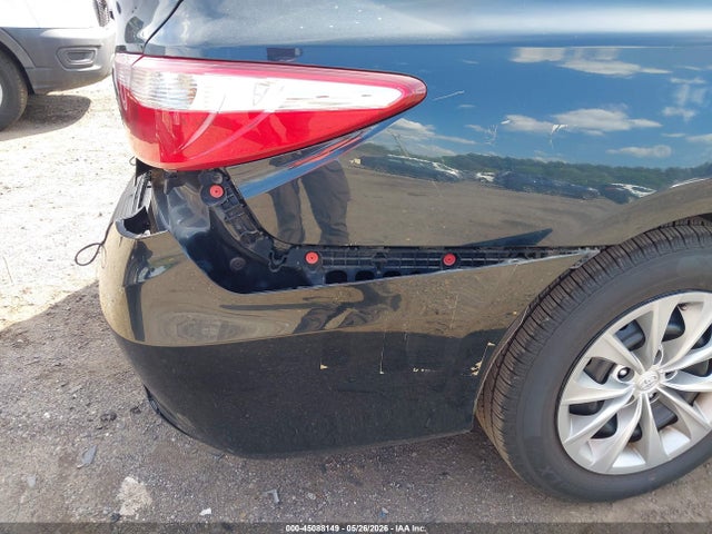 45088149 :رقم المزاد ، 4T1BF1FKXHU659886 vin ، 2017 Toyota Camry Le مزاد بيع