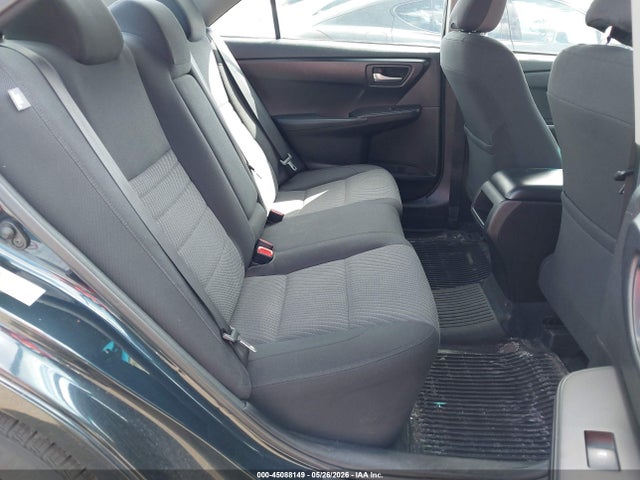 45088149 :رقم المزاد ، 4T1BF1FKXHU659886 vin ، 2017 Toyota Camry Le مزاد بيع