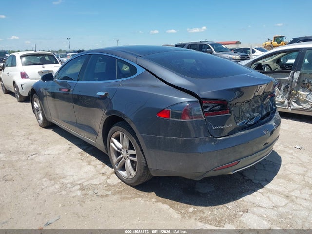 5YJSA1H1XEFP53018 Tesla Model S P85