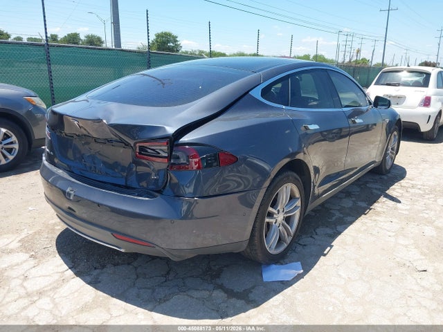 5YJSA1H1XEFP53018 Tesla Model S P85
