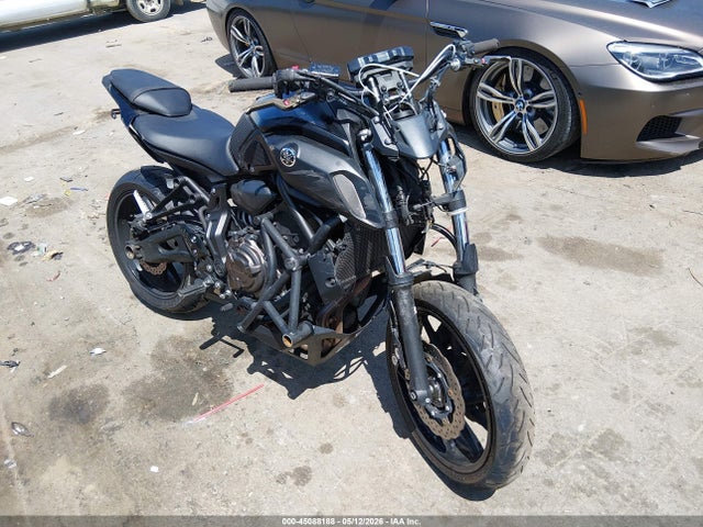 2019 Yamaha Mt07 მანქანა იყიდება აუქციონზე, vin: JYARM27E1KA005676, აუქციონის ნომერი: 45088188