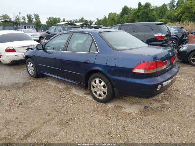 45088207 :رقم المزاد ، 1HGCG56642A141685 vin ، 2002 Honda Accord 2.3 Ex مزاد بيع