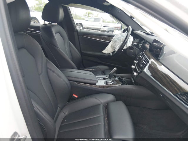 Продаж на аукціоні авто 2019 Bmw 530i Xdrive, vin: WBAJA7C50KG910613, номер лоту: 45088213