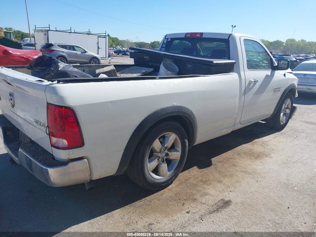 45088229 :رقم المزاد ، 3C6JR7EG3FG586097 vin ، 2015 Ram 1500 Big Horn مزاد بيع