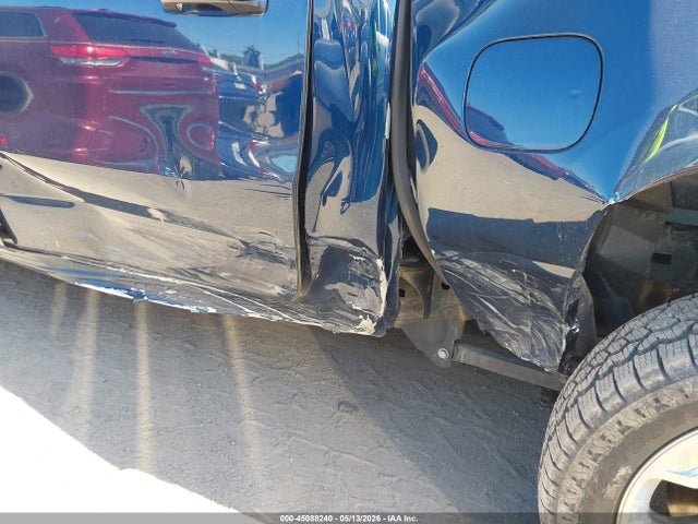 45088240 :رقم المزاد ، 1C6SRFFT6NN457755 vin ، 2022 Ram 1500 Big Horn  4x4 5'7 Box مزاد بيع
