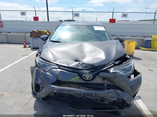 2T3ZFREV1JW478634 Toyota RAV4 LE