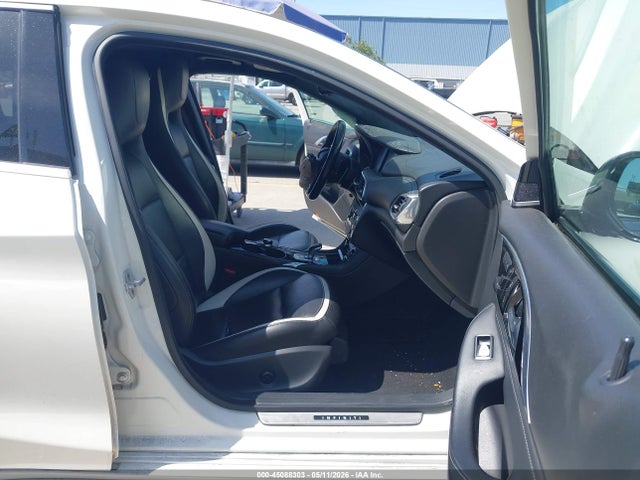 Продажа на аукционе авто 2017 Infiniti Qx30 Sport, vin: SJKCH5CP5HA027760, номер лота: 45088303
