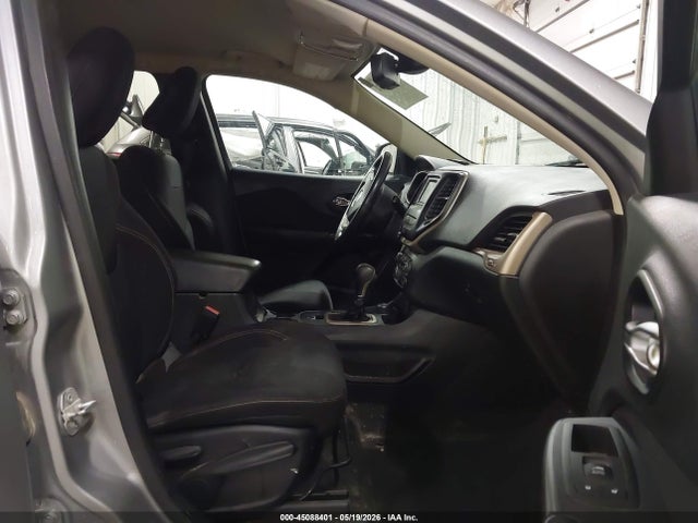 Продажа на аукционе авто 2016 Jeep Cherokee Altitude, vin: 1C4PJMCS5GW167428, номер лота: 45088401