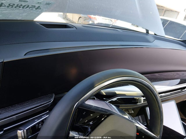 Продажа на аукционе авто 2026 Cadillac Escalade Iql Luxury Awd, vin: 1GYLEJKL6TU103703, номер лота: 45088405