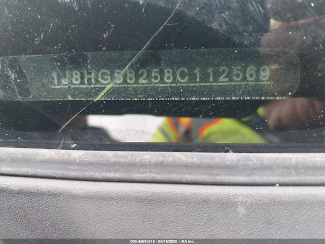 45088416 :رقم المزاد ، 1J8HG58258C112569 vin ، 2008 Jeep Commander Limited مزاد بيع