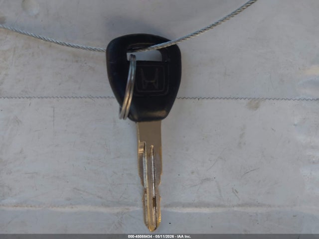 Auction sale of the 1998 Honda Accord Lx, vin: 1HGCG5647WA117417, lot number: 45088434