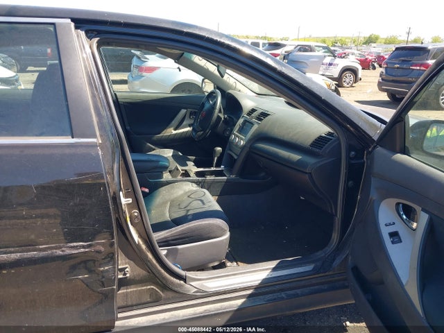 45088442 :رقم المزاد ، 4T1BF3EK5AU006109 vin ، 2010 Toyota Camry Se مزاد بيع