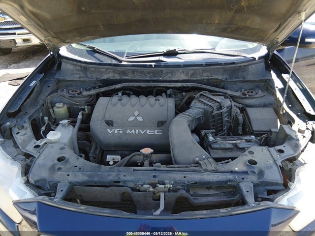 2010 Mitsubishi Outlander Gt მანქანა იყიდება აუქციონზე, vin: JA4JT5AX9AZ008576, აუქციონის ნომერი: 45088446