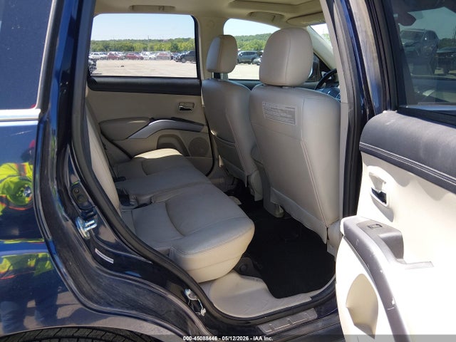 2010 Mitsubishi Outlander Gt მანქანა იყიდება აუქციონზე, vin: JA4JT5AX9AZ008576, აუქციონის ნომერი: 45088446
