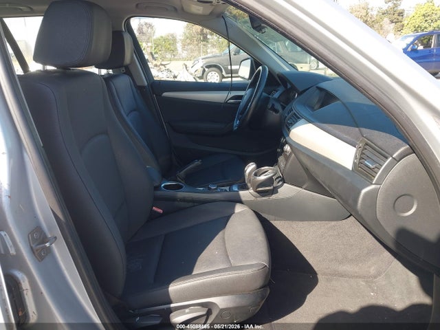 2013 Bmw X1 Sdrive28i მანქანა იყიდება აუქციონზე, vin: WBAVM1C50DVW41131, აუქციონის ნომერი: 45088465