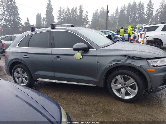 Продажа на аукционе авто 2018 Audi Q5 2.0t Premium, vin: WA1BNAFY5J2076987, номер лота: 45088490