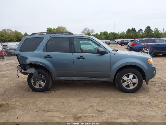 2010 Ford Escape Xlt მანქანა იყიდება აუქციონზე, vin: 1FMCU0D77AKC88156, აუქციონის ნომერი: 45088496