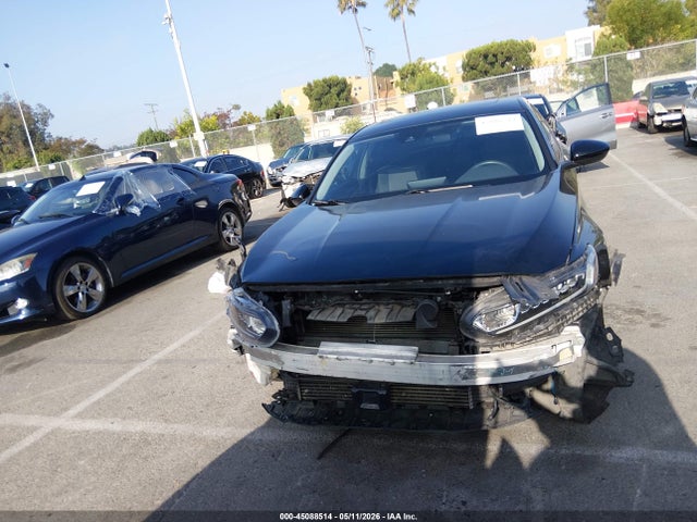1HGCV1F49JA174046 Honda ACCORD EX